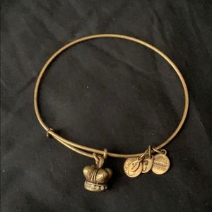 Gold bracelet!